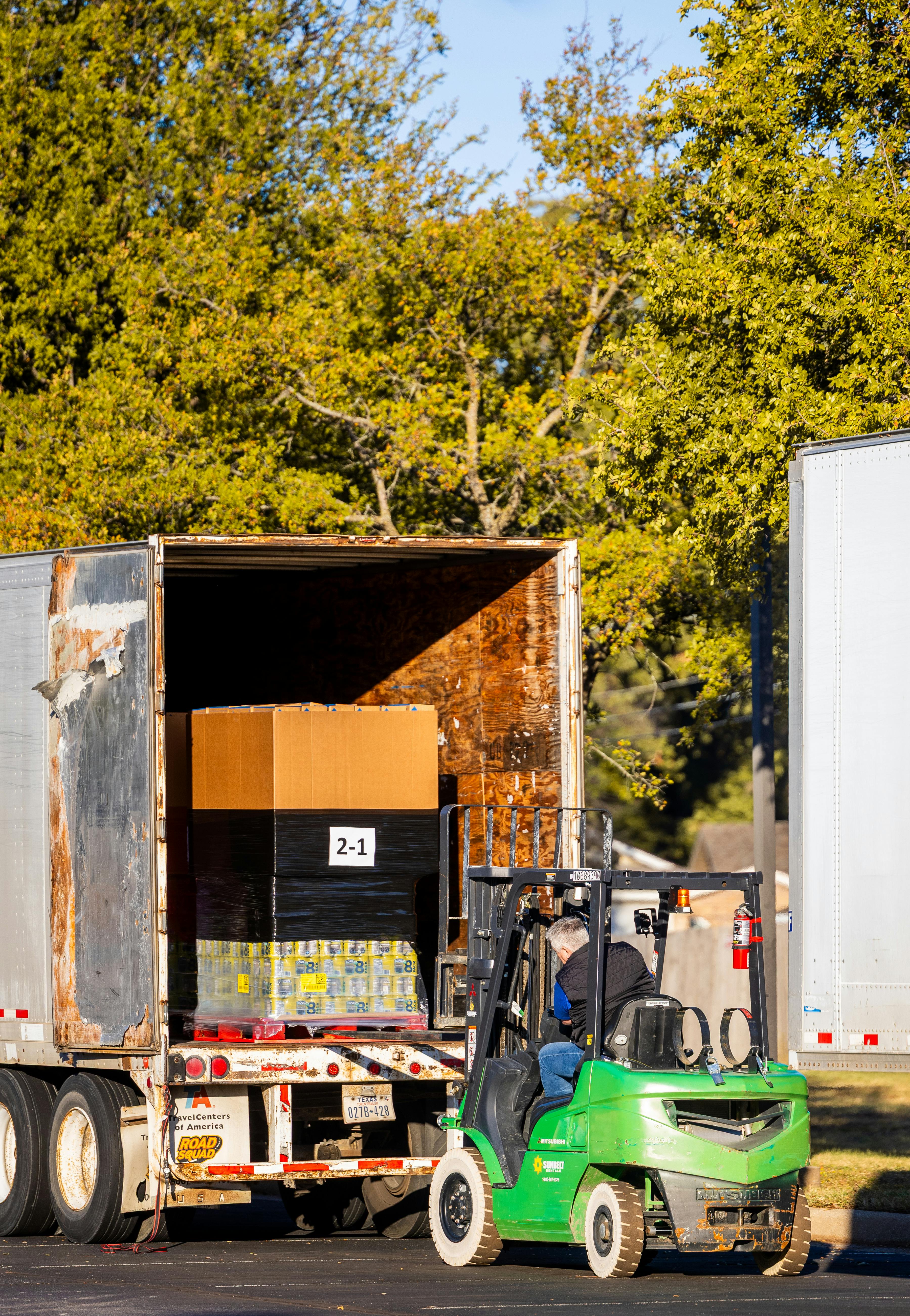 How to Get a Service from Grey Freight